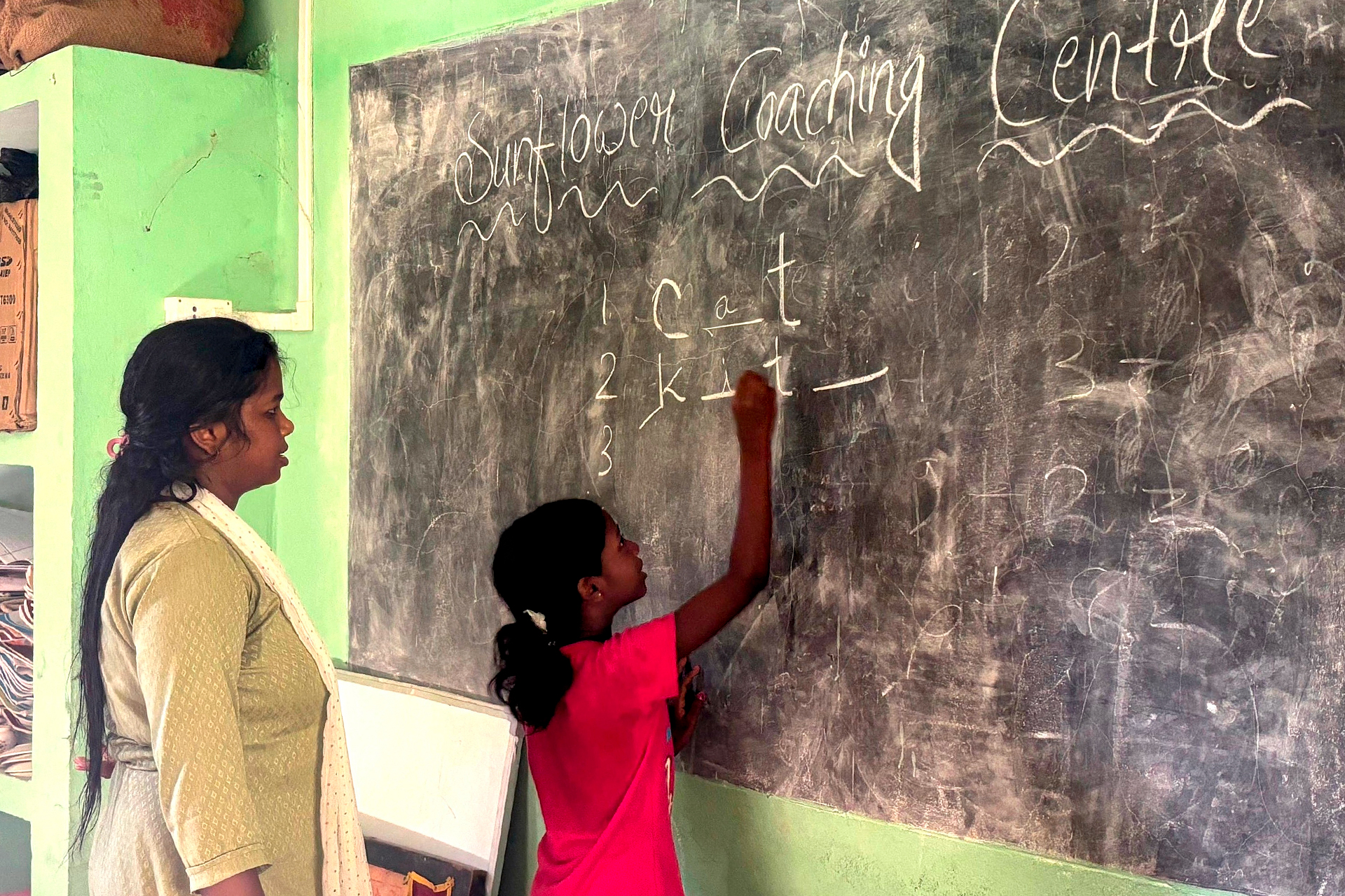Acceso a educación inclusiva y equitativa para infancia y juventud tribal en el Valle de Barak