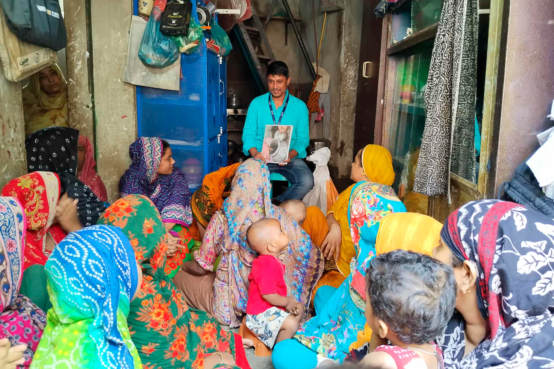 Mejora del acceso continuo, equitativo y seguro al agua en Ta Block, Dhaka