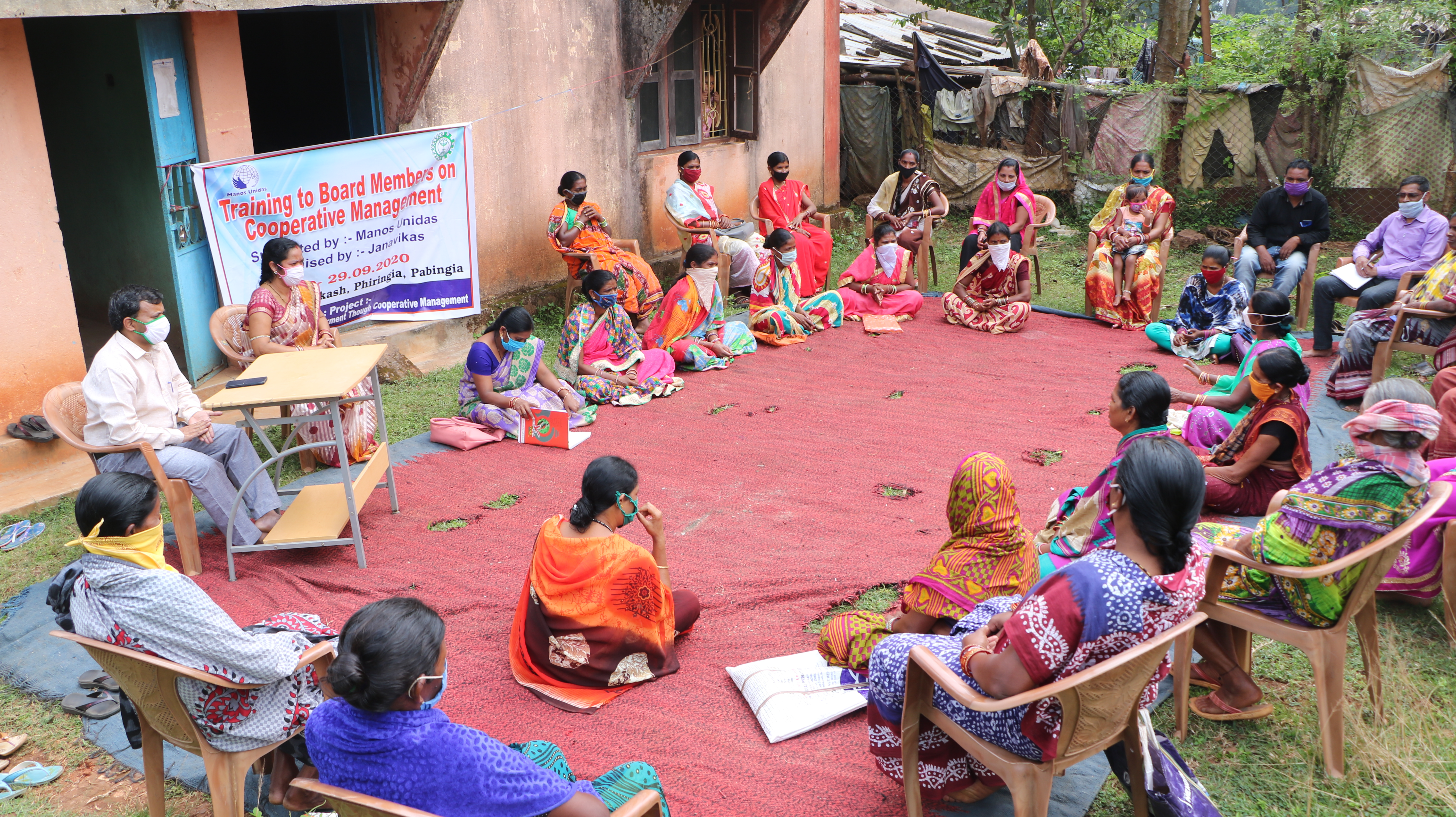 Mujeres en Orissa. India. Foto: Manos Unidas