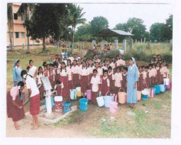 INDIA/ TELANGANA - Costa Este Asia (IND/69246/LVI B): CONSTRUCCIÓN DE TANQUE PARA RECOGIDA DE AGUA DE LLUVIA EN INTERNADO FEMENINO RURAL
