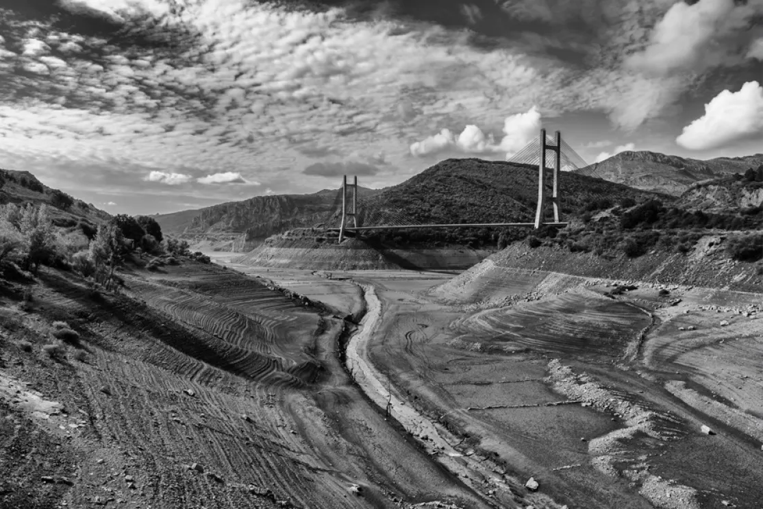 Primer premio Categoría Adultos. Jesús Álvarez, por la imagen "Embalse Barrios de Luna".