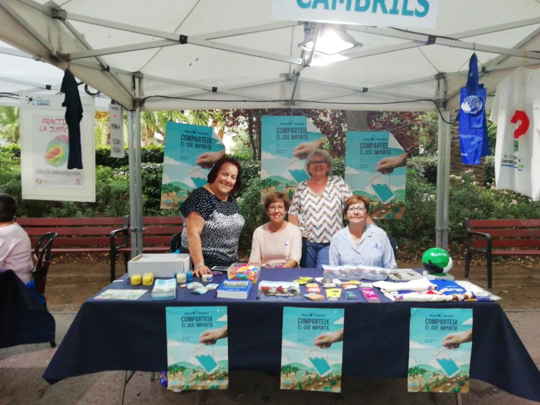 Participación de Manos Unidas en la Feria de Entidades de Cambrils 2018