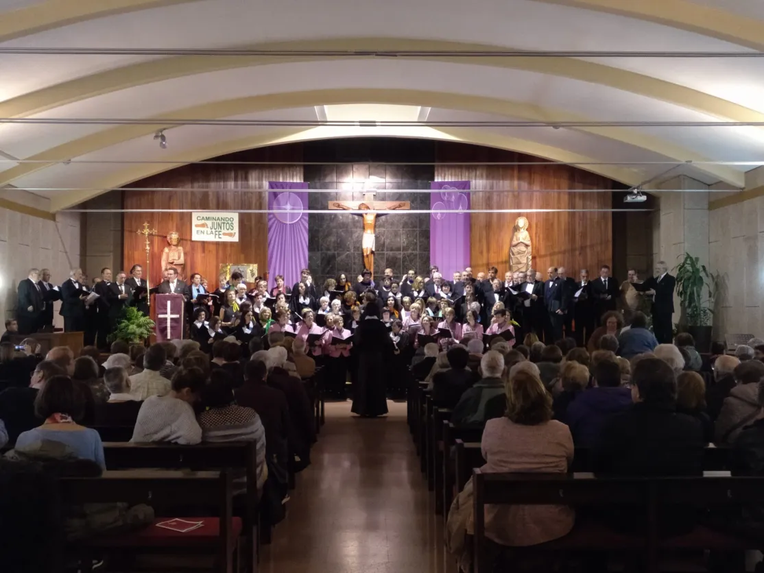 Concierto solidario de la Federación de Coros de Navarra