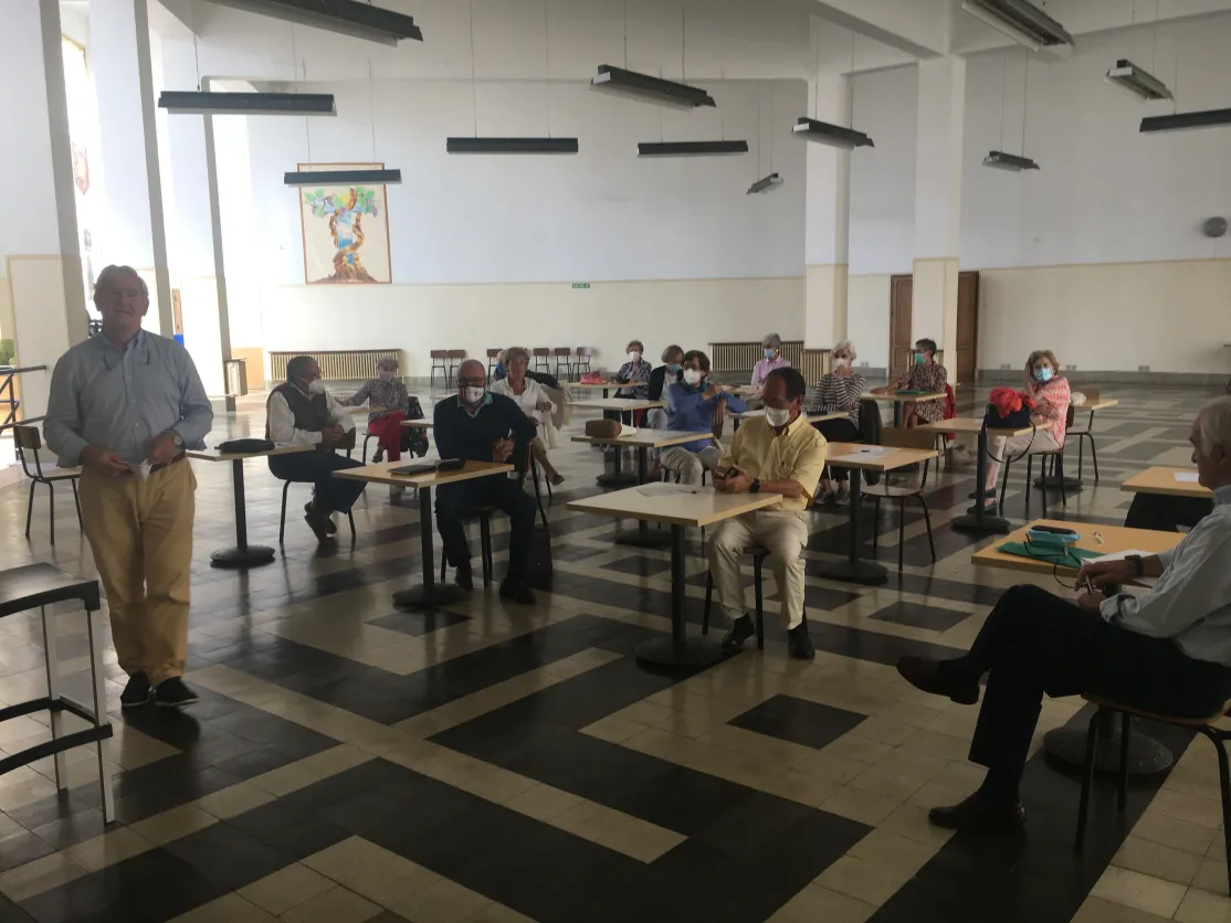 Presentación de nuevos voluntarios en la delegación de Pamplona de Manos Unidas