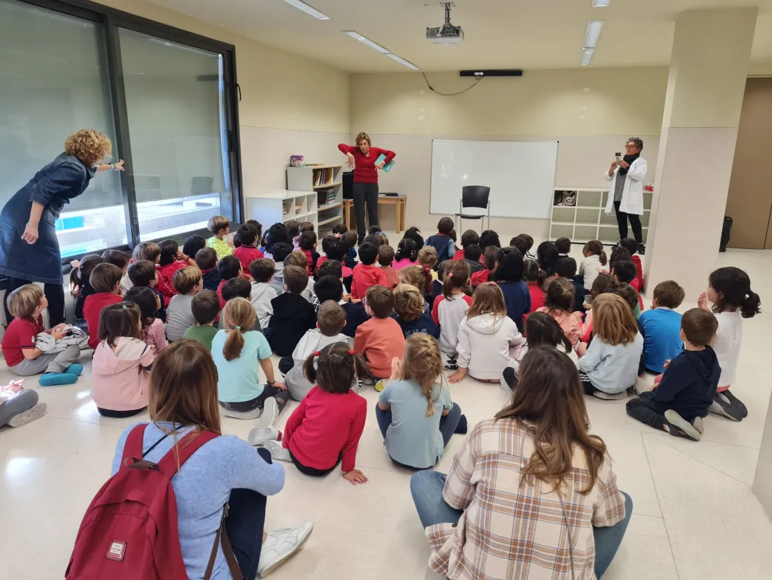 Cuenta cuentos en el Colegio San Ignacio de Pamplona