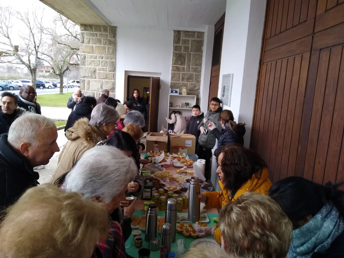 Pincho solidario a favor de manos Unidas en la Parroquia Nuestra Sra. del Pilar de Echavacoiz