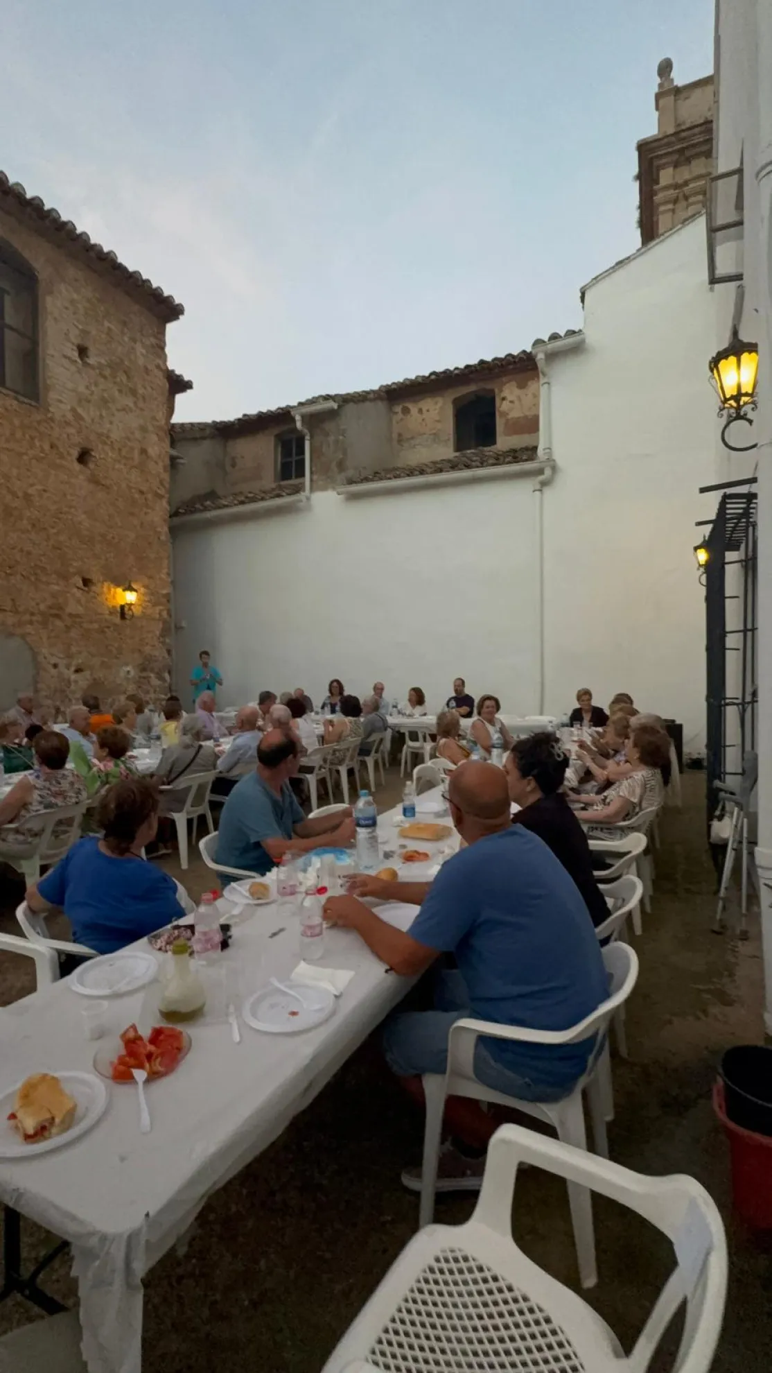 Cena del hambre en Macastre