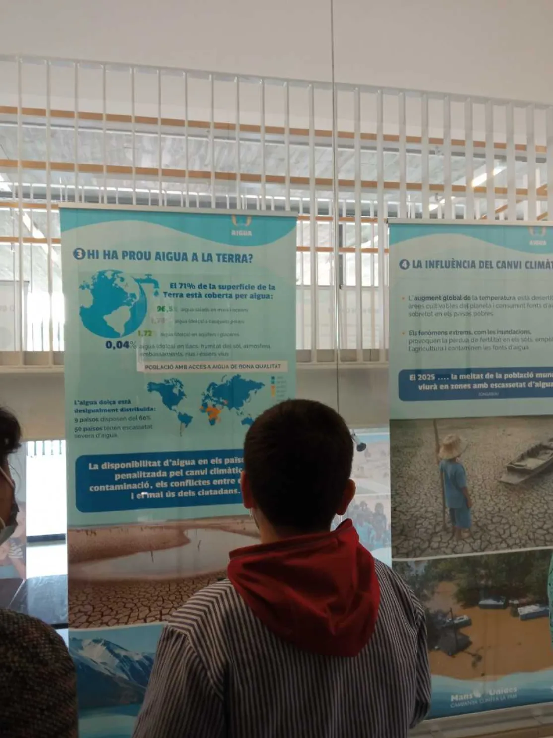 Exposición "El agua es esencial para la vida"