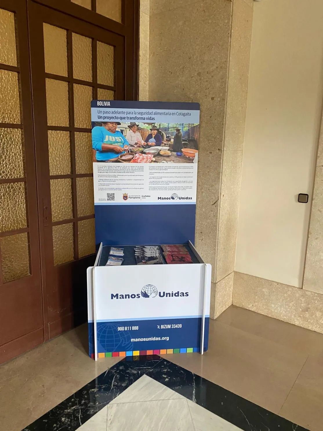 Seminario de Pamplona: stand del proyecto de Bolivia financiado por el Ayuntamiento de Pamplona