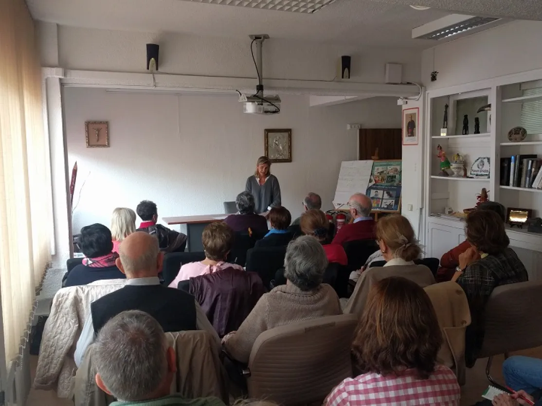Charla sobre Economia Civil en Manos Unidas Madrid
