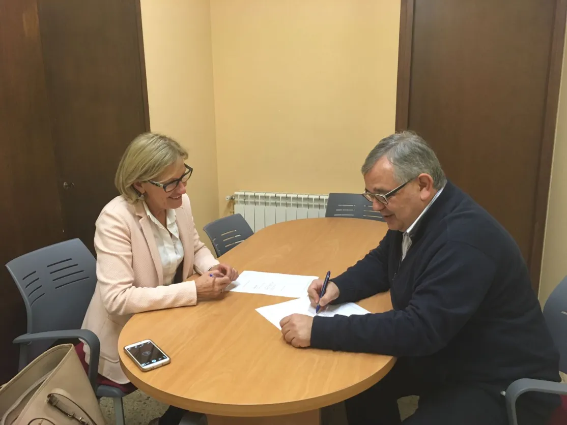 Conveni entre Mans Unides i Arxiu Històric Arxidiocesà de Tarragona