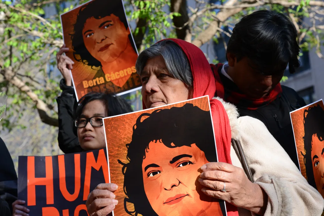 Los Lunes de los Derechos Humanos: 2017-2018: Voces Amenazadas