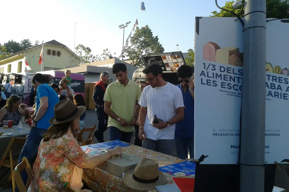Zona donde se podían adquirir los tickets para consumir en los food trucks