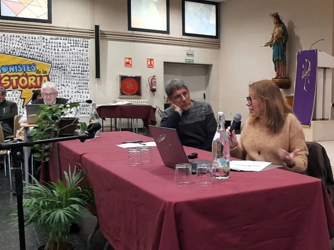 Silvia Caparrós, durante su intervención en los Salesianos de Badalona