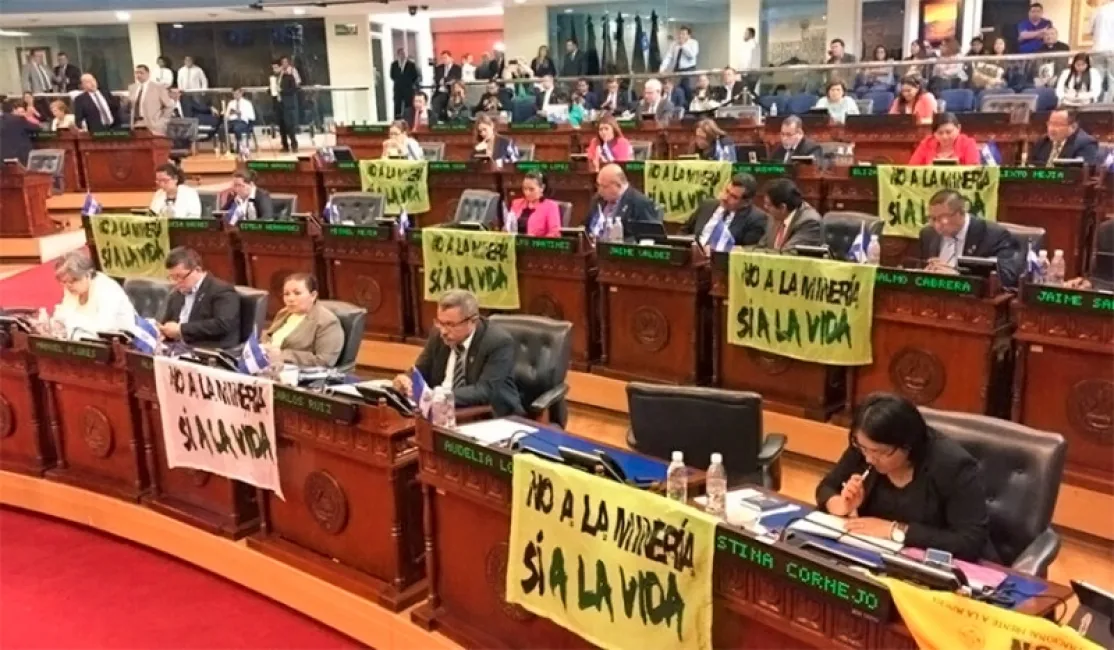 “Sí a la Vida, No a la Minería”. Fotografía: CELAM