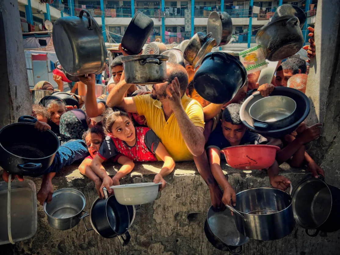 Morir de hambre en Gaza. Fotografía: Hosny Salah
