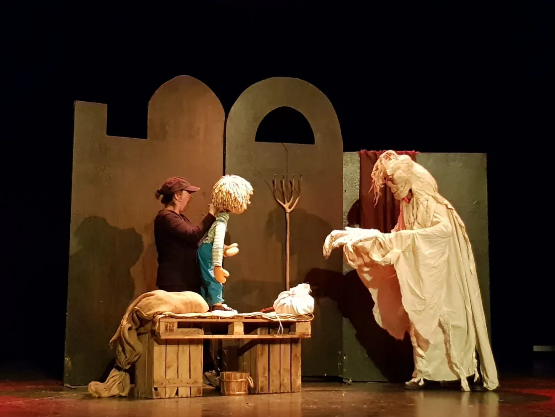 Teatro benéfico en Almazora. 2019