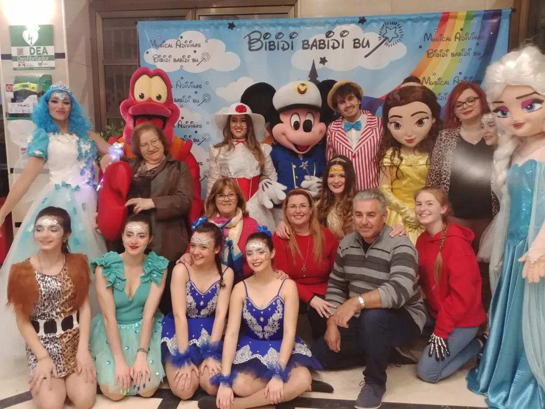 "Adivinas. El Musical"