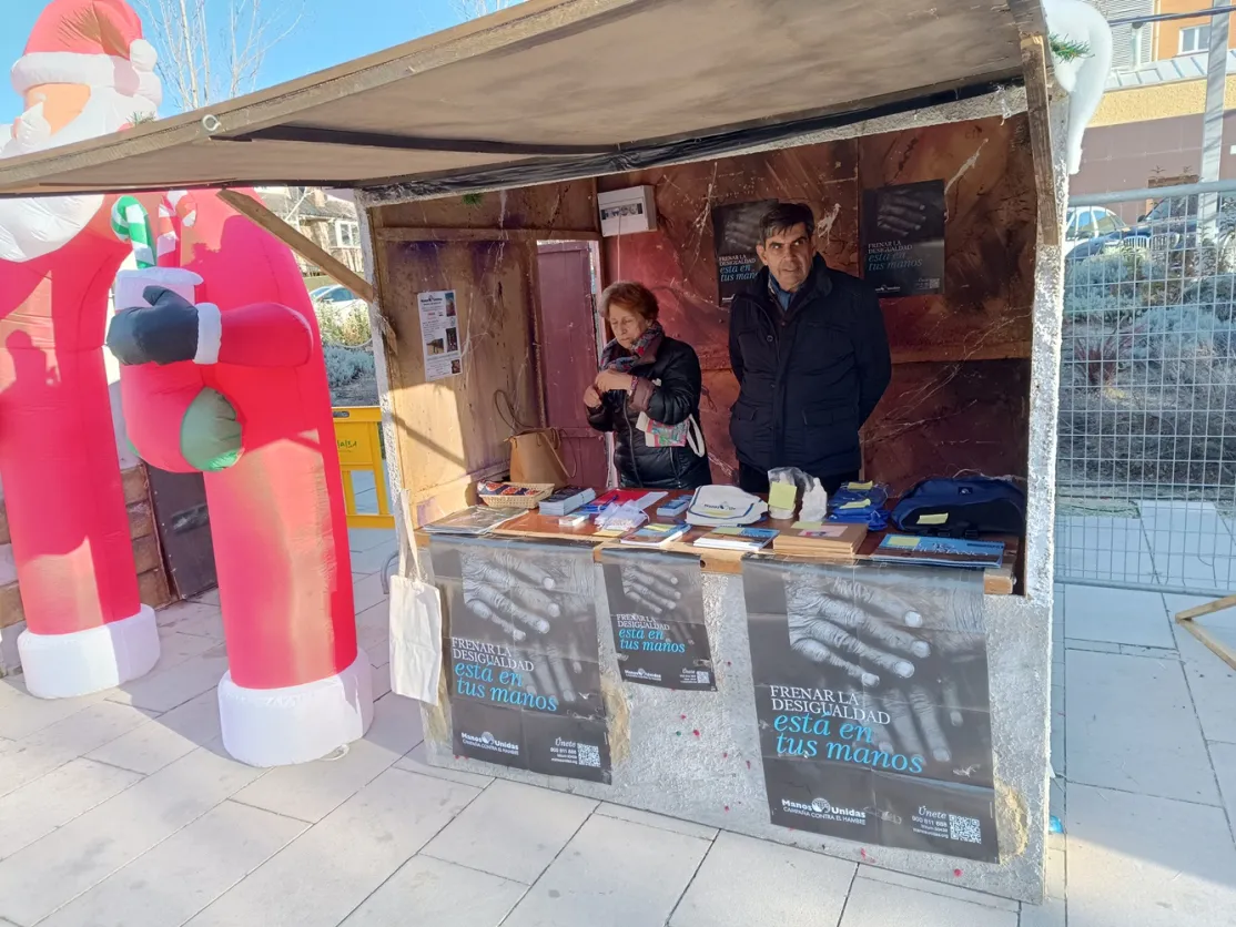 Stand de Manos Unidas Madrid en el Mercado de la Navidad de Collado Villalba