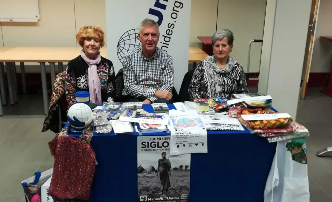Manos Unidas participa en el Mercadillo solidario del ICAB