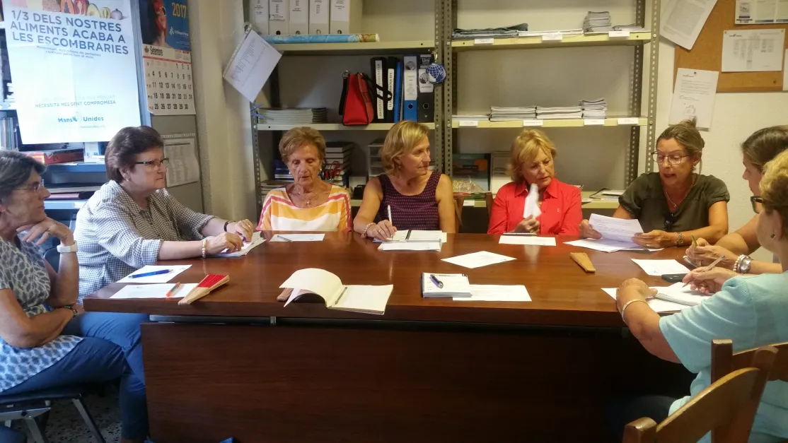 Reunión de voluntarias de Manos Unidas