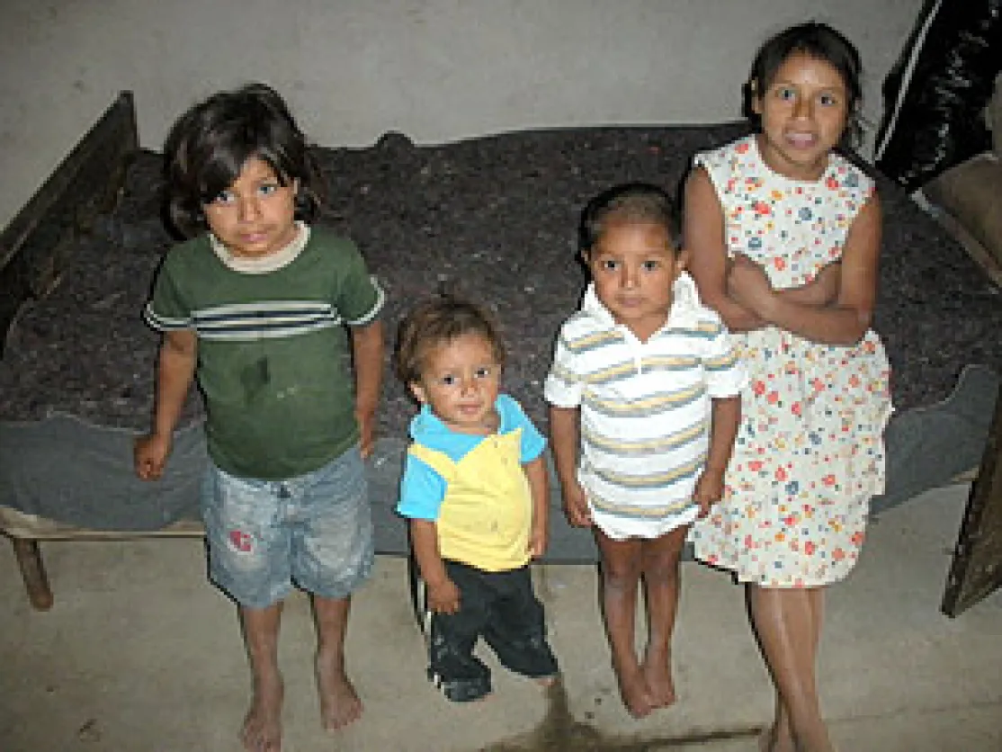 Una de las familias beneficiarias del proyecto de mejora del hábitat