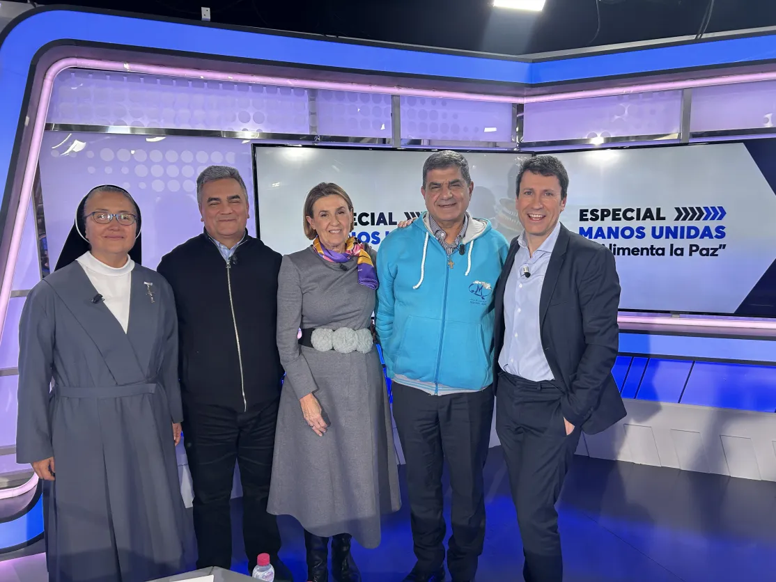 Participación en TRECE TV_Foto: Rosa Mª Granero 
