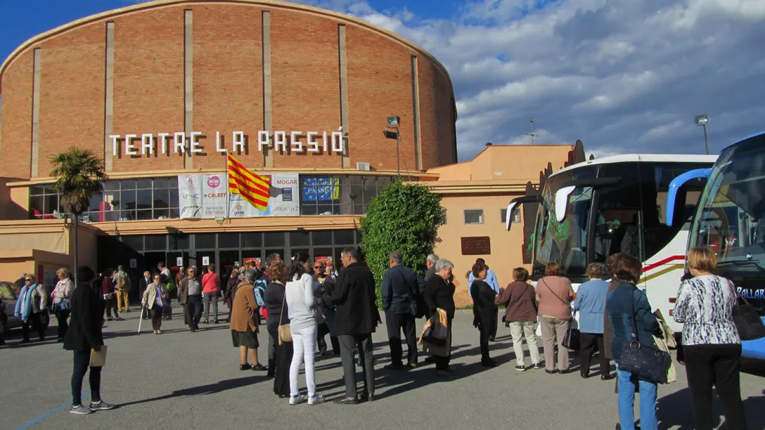 El Archiprestazgo de Tarragona Ponent a la Passió d'Esparreguera