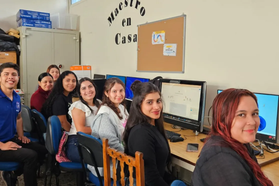 Un proyecto educativo en Honduras, impulsado por ACOES