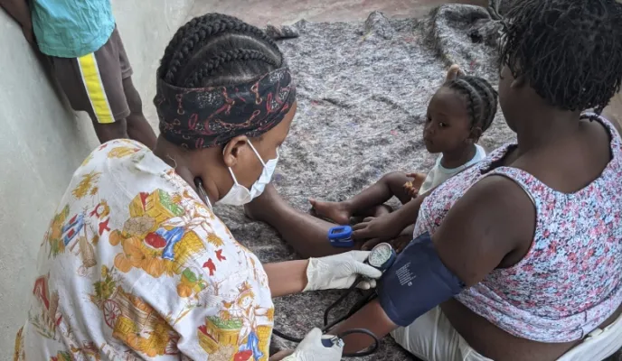 Manos Unidas - Ayuda de emergencia para Haití, un país sumido en el caos - Visita a la casa de las madres gestantes - Imagen: Manos Unidas