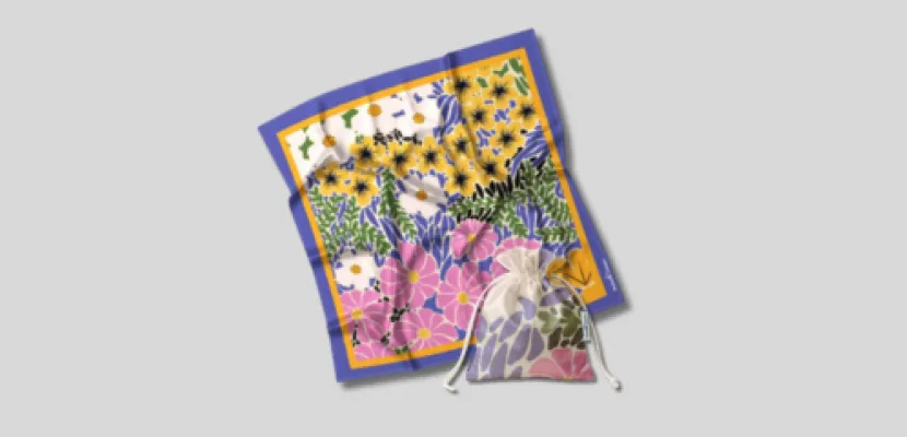 Regalo Solidario - Pañuelo flores