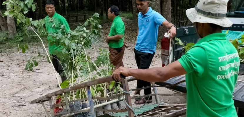 Mejora de la concienciación y activismo ecológico de la comunidad camboyana