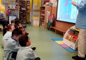 Cuentacuentos en la escuela Misericordia de Reus