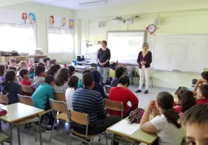 "La amistad de la mano de Bimba"