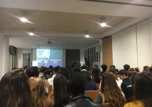 Charla a jovenes en la Parroquia de San Miguel de Pamplona