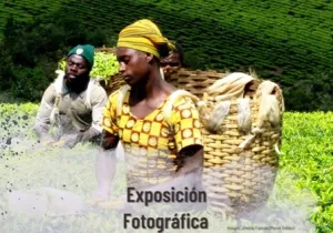 Foto de Jimena Francos en Tanzania. Exposición fotográfica Coordinadora ONGD Navarra.
