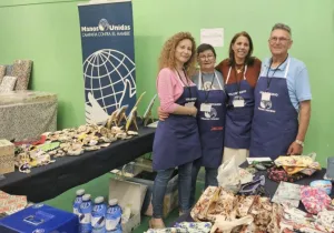 Stand solidario de la Comarcal de Valdoviño
