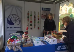 Adornos Navideños Solidarios