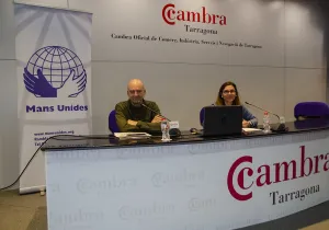 Conferencia "Transformando vidas"