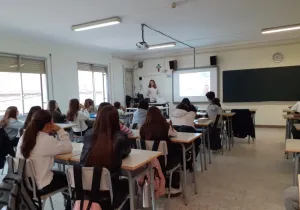 Charla en Colegio Lestonnac sobre la Marcha de la Solidaridad