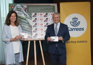 Correos y Manos Unidas presentan el primer sello solidario. Foto: Correos