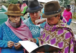 Pueblos Indígenas.Campesinas de la Parroquia Chugchilan/ Foto: Ana Pérez