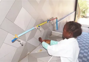 Mejora de instalaciones de escuela primaria en Kangandala (Angola)