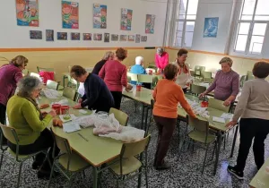La delegación comarcal de Manos Unidas Valencia en Carcaixent organiza un bocadillo solidario.