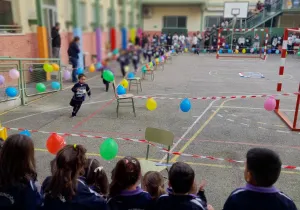 Carrera solidaria en el colegio Asunción de Vallecas a favor de Manos Unidas