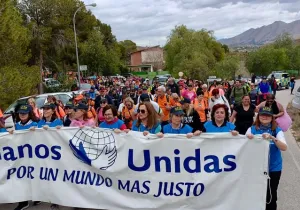 Gran Éxito de la marcha solidaria "Santomera camina con Manos Unidas".