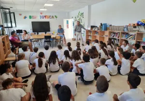 Entrega de diplomas de Manos Unidas Madrid en el CEIP Blas de Lezo de Parla
