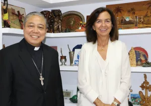 El Nuncio Apostólico visita Manos Unidas. Foto: Manos Unidas/Javier Mármol