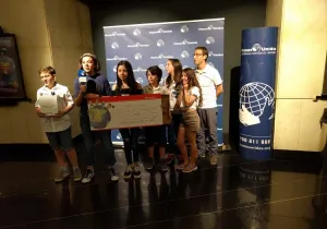 Entrega del premio Clipmetrajes Manos Unidas 2019 al CEIP Parque Eugenia de Montijo de Madrid