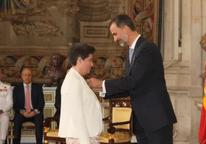 La delegada de Manos Unidas en Ceuta recibe la Orden del Mérito Civil